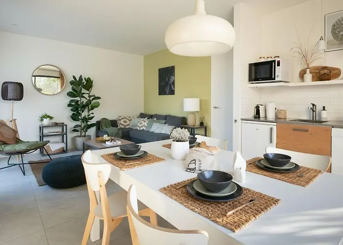 Casa L Apartment *